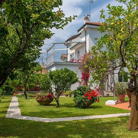 Magnificent Villa Sanremo Dış mekan fotoğraf